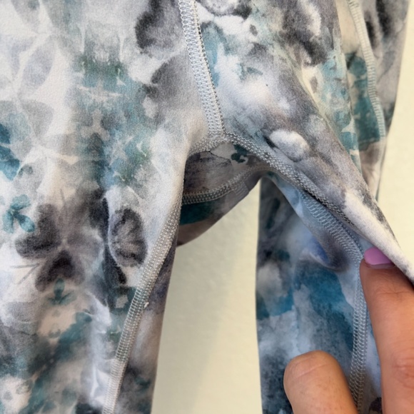 LULULEMON Unlimit High -Rise Leggings size 2 - Picture 7 of 10